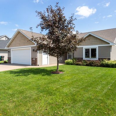 3274 Sussex St, River Falls, WI 54022