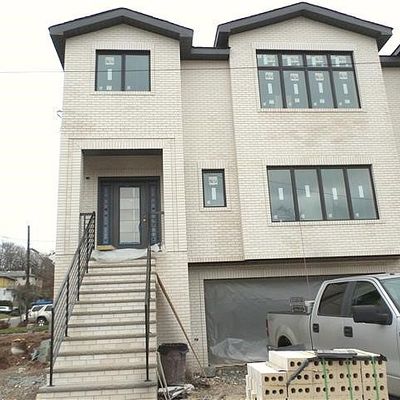 338 Glen Avenue #A, Palisades Park, NJ 07650