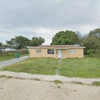 3461 Nw 209 Th Ter, Miami Gardens, FL 33056