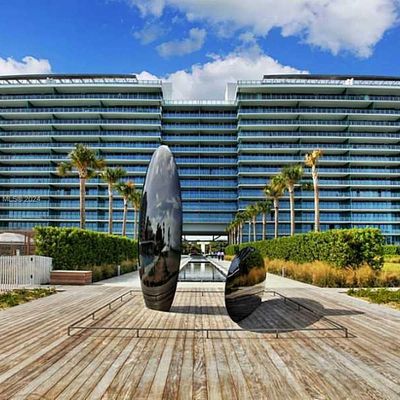 350 Ocean Dr, Key Biscayne, FL 33149