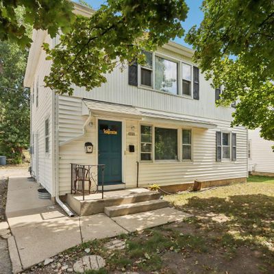 3520 S 22nd Street #3520 Upper, Milwaukee, WI 53221