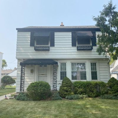 3551 S Taylor Ave, Milwaukee, WI 53207