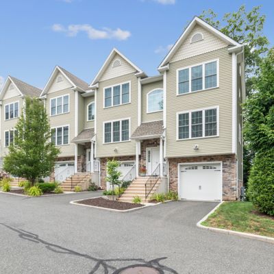 36 Short Oak Drive #36, Brookfield, CT 06804