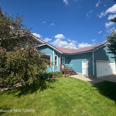 309 Snake River Dr, Alpine, WY 83128