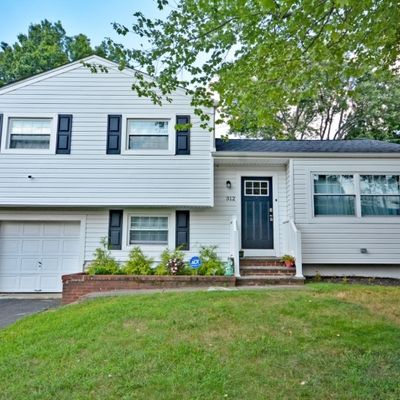 312 Skene Dr, South Plainfield, NJ 07080