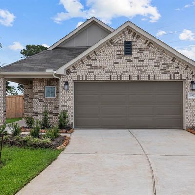 31903 Splendor Drive, Fulshear, TX 77441