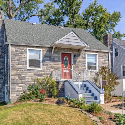 32 Harding Ave, Mount Ephraim, NJ 08059