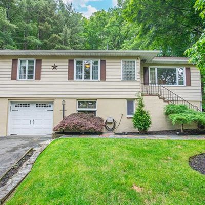 32 Lily Road, Wanaque, NJ 07465