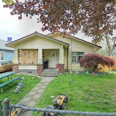 320 S Division St, Auburn, WA 98001