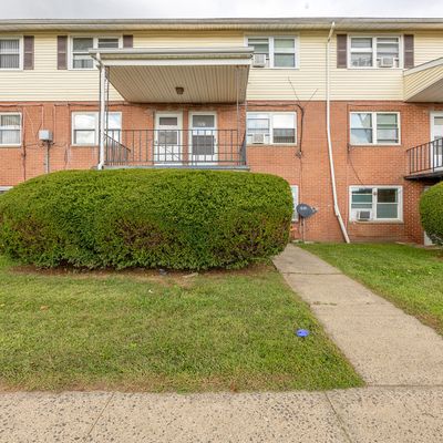 397 Mill Rock Road #397, Hamden, CT 06517