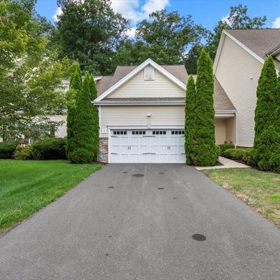 4 Brighton Park Way #4, Bloomfield, CT 06002