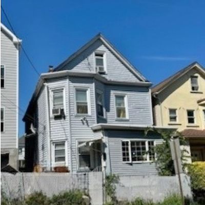 40 Nagle St, Paterson City, NJ 07501