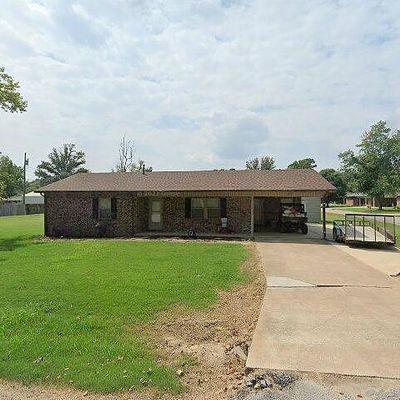 400 Dedra Dr, Walnut Ridge, AR 72476