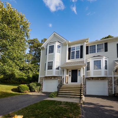 4001 Hancock Drive #4001, Danbury, CT 06811