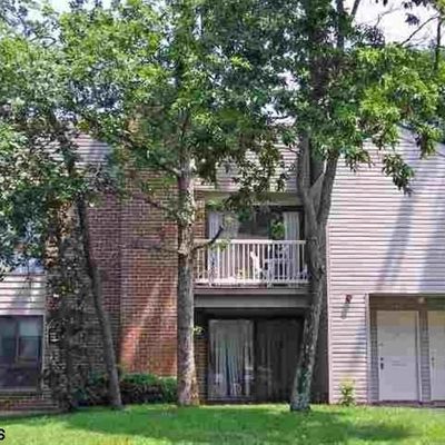 402 Meadowbrook Dr #402, Mays Landing, NJ 08330