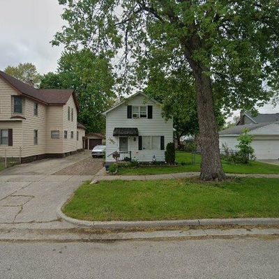 404 S Dewitt St, Bay City, MI 48706