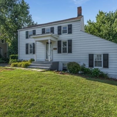 41 Capner St, Flemington, NJ 08822