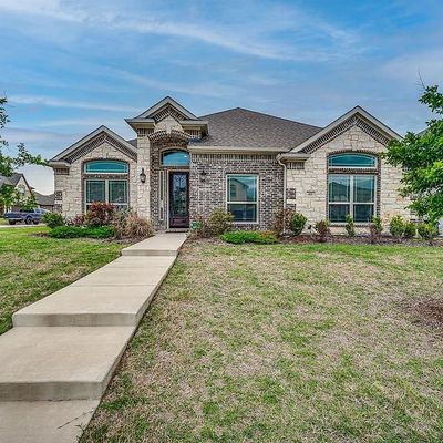 411 Wintergreen Dr, Waxahachie, TX 75165