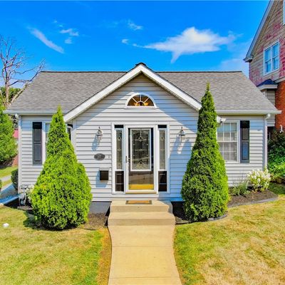 417 Holmes Ave, Baden, PA 15005