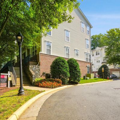 4174 B Lochleven Trl #1601b, Fairfax, VA 22030