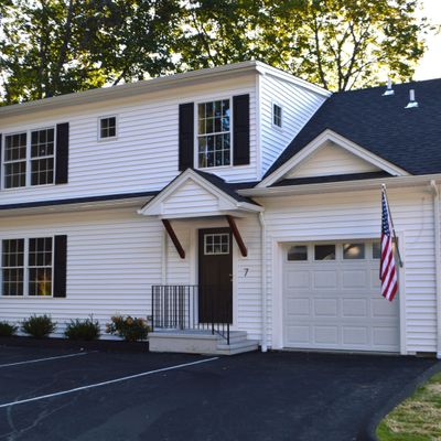 42 Plumtrees Road #7, Bethel, CT 06801