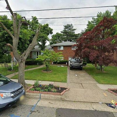 4201 Royal Ave, Pennsauken, NJ 08109