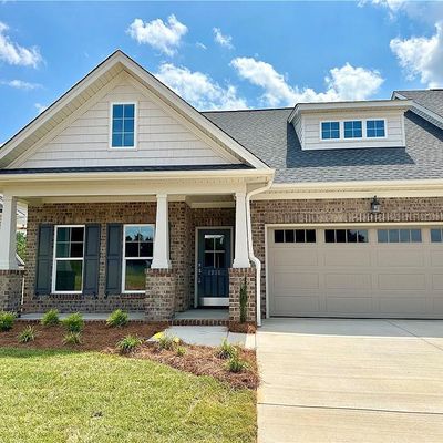 4235 Quartersaw Lane, Clemmons, NC 27012