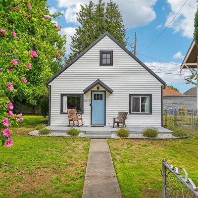 3619 E Spokane St, Tacoma, WA 98404