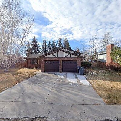 3676 Foxcroft Rd, Cheyenne, WY 82001