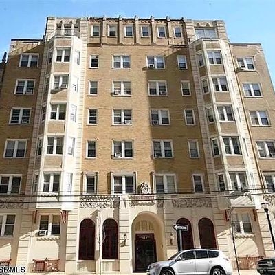 37 S Iowa Ave Apt 2a #2 A, Atlantic City, NJ 08401