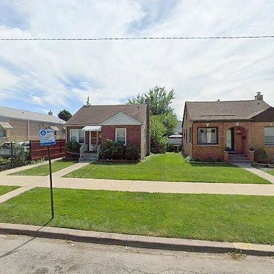 3733 W 66 Th St, Chicago, IL 60629