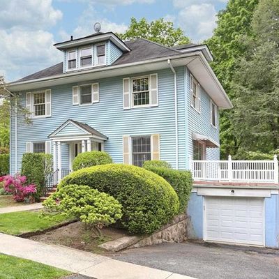 38 E Clinton Ave, Tenafly, NJ 07670