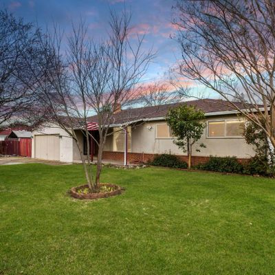 3801 Horton Ln, Carmichael, CA 95608