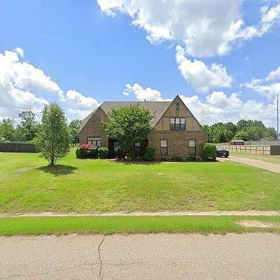 3852 Mitchells Corner Rd E, Olive Branch, MS 38654