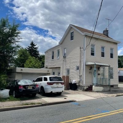 387 391 Prakness Ave, Paterson City, NJ 07502