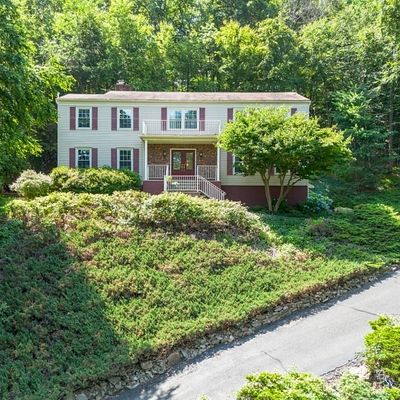 39 Springhill Rd, Randolph, NJ 07869