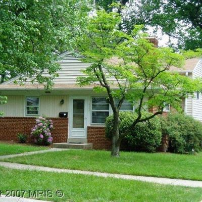 3905 Adams Dr, Silver Spring, MD 20902