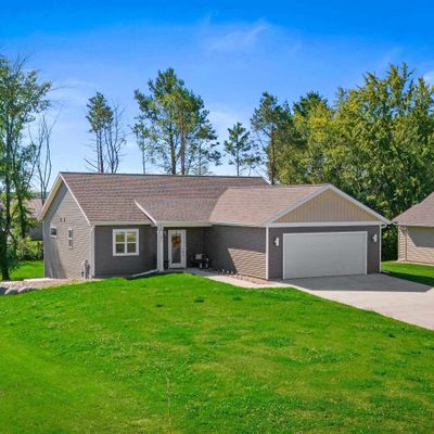 391 Roark Way, Amherst, WI 54406