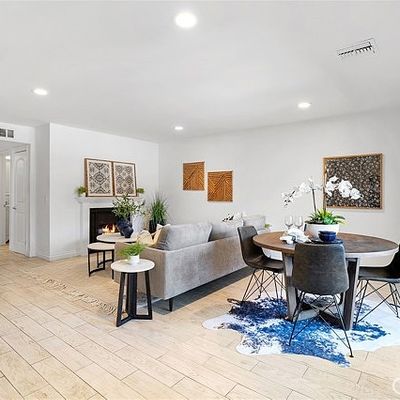 4612 Park Granada 55, Calabasas, CA 91302