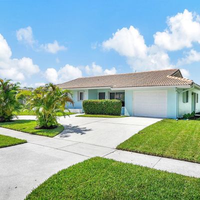 465 Nw 13 Th Dr, Boca Raton, FL 33486