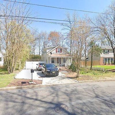 47 Oakview Ave, Cherry Hill, NJ 08002