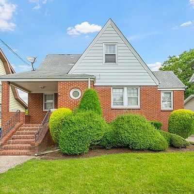 472 Jackson Ave, Hackensack, NJ 07601