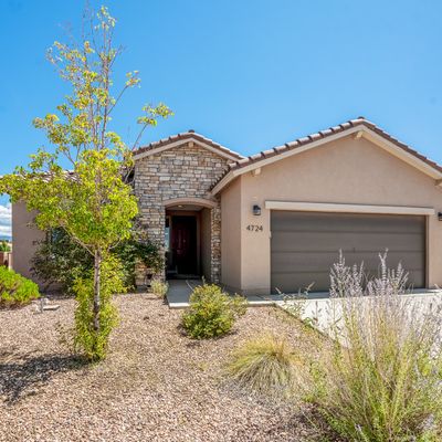 4724 Hojas Verdes, Santa Fe, NM 87507