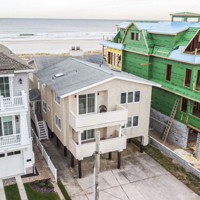 4817 Central Ave, Ocean City, NJ 08226