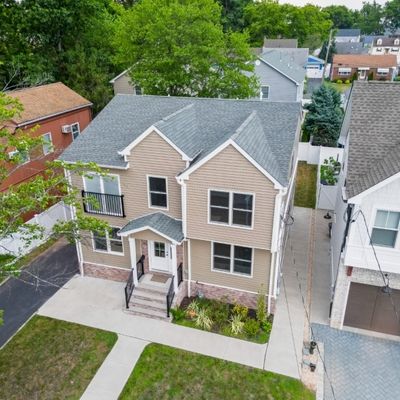 49 N 10 Th St, Kenilworth, NJ 07033