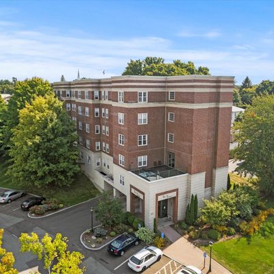 49 Rose Street #Apt 203, Branford, CT 06405