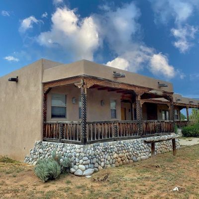 493 Palomita Ct, Taos, NM 87571