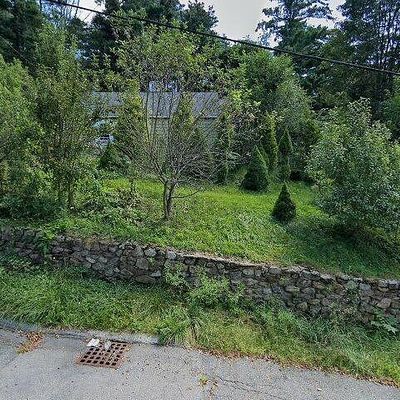 50 Clark St, Southbridge, MA 01550