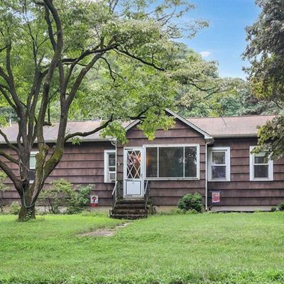 50 N Railroad Ave, Mahwah, NJ 07430