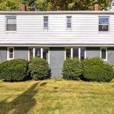 50 52 Fournier Crescent, Elmwood Park, NJ 07407